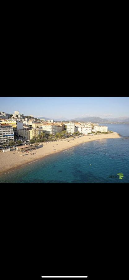 Ajaccio Magnifique T2 45M2 Neuf 5 Personnes Clim Wifi Stationnement Gratuit Centre Ville Plage A 300M מראה חיצוני תמונה